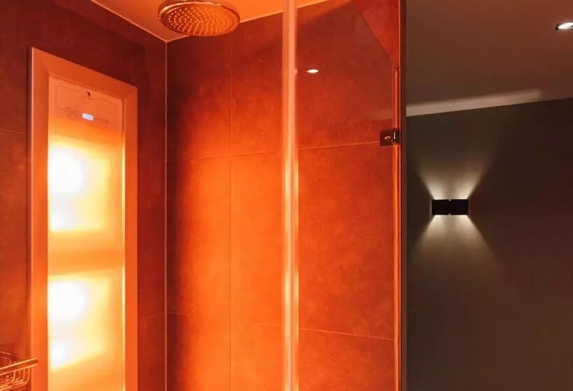 Comfort Room Pool View, Van Der Valk Hotel Apeldoorn   De Cantharel