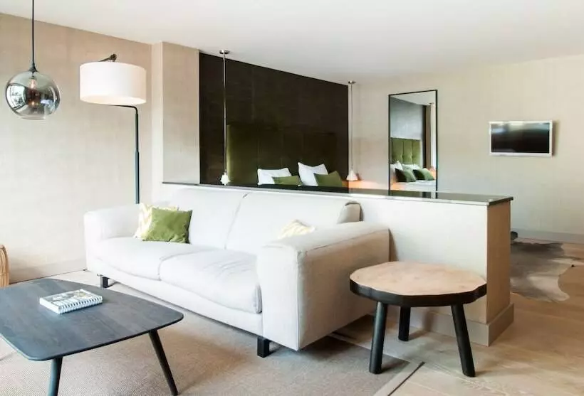Family Suite, Van Der Valk Hotel Apeldoorn   De Cantharel