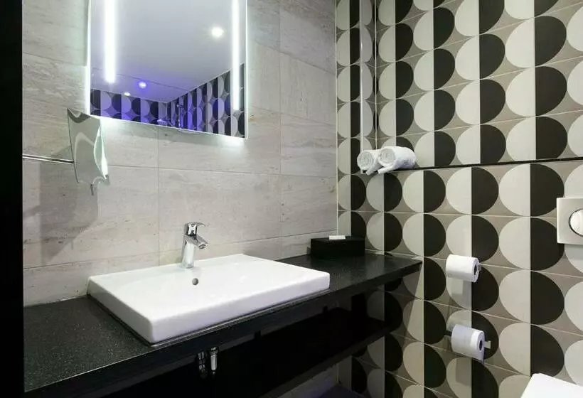 اتاق استاندارد, Savoy Hotel Rotterdam