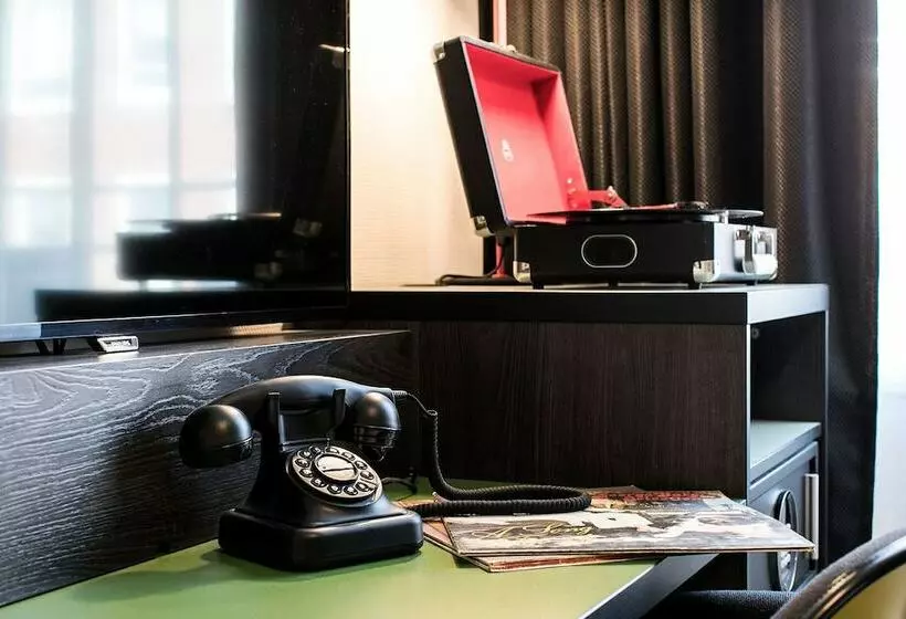 اتاق استاندارد, Savoy Hotel Rotterdam