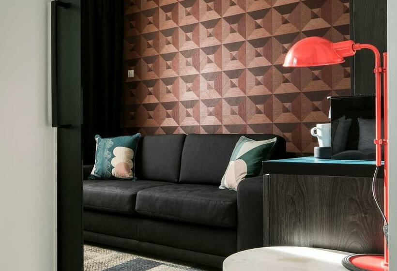 家庭间, Savoy Hotel Rotterdam