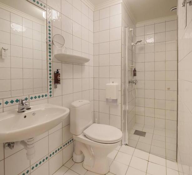 Номер Стандарт Вид на Море, Strand Hotel Fevik   By Classic Norway Hotels