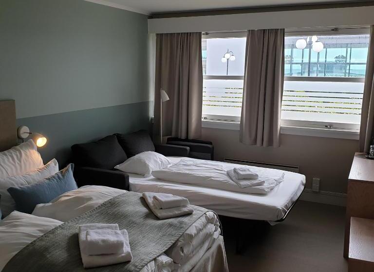 Семейный Номер, Strand Hotel Fevik   By Classic Norway Hotels