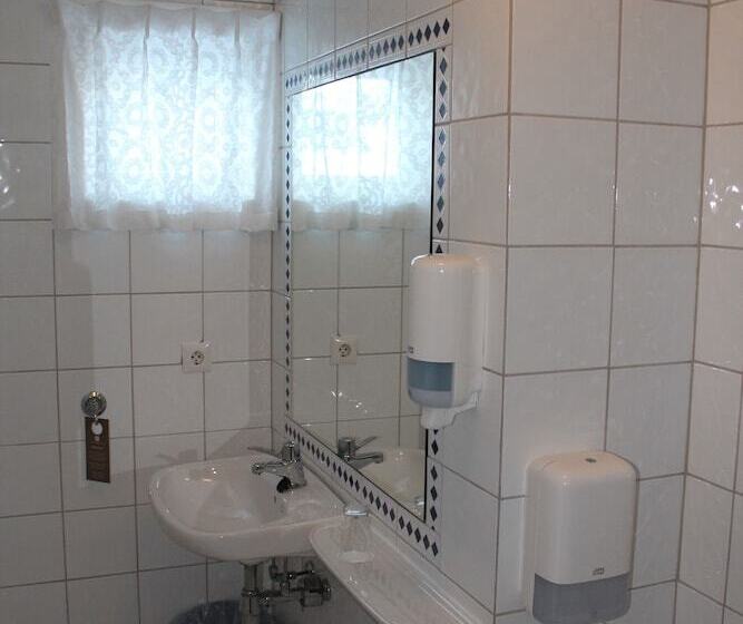 Номер Стандарт Индивидуальный, Strand Hotel Fevik   By Classic Norway Hotels