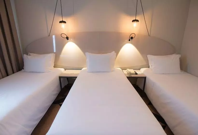 Standard Kolmen Hengen Huone, Azoris Angra Garden - Plaza Hotel