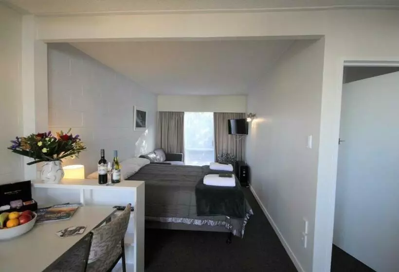 آپارتمان 1 خوابه, Beach Lodge Motels