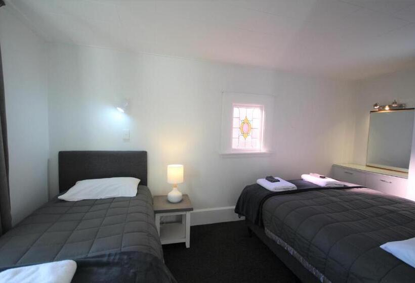 2人卧室家庭公寓, Beach Lodge Motels