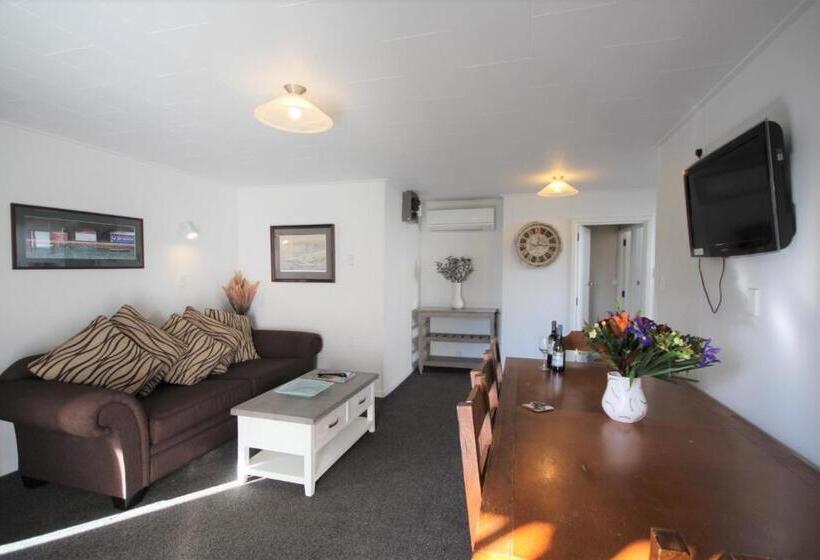 2人卧室家庭公寓, Beach Lodge Motels