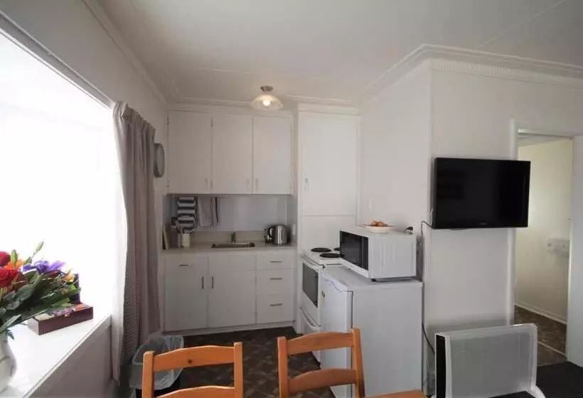 آپارتمان 2 خوابه, Beach Lodge Motels