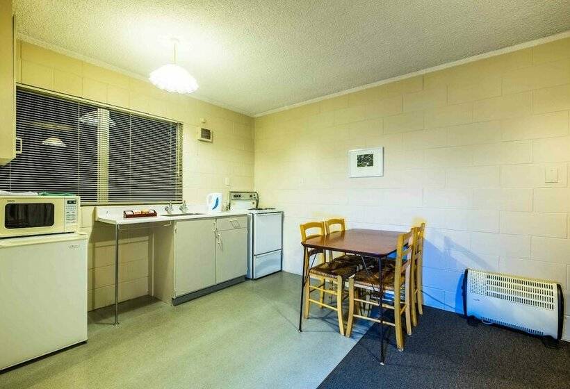 Апартаменты 2 Спальни, Claudelands Motel