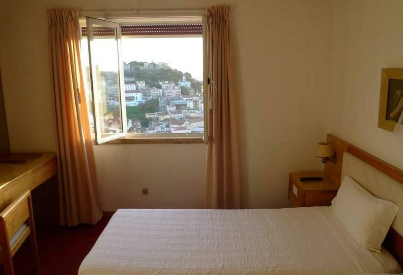 اتاق استاندارد یک نفره, Albergaria Senhora Do Monte