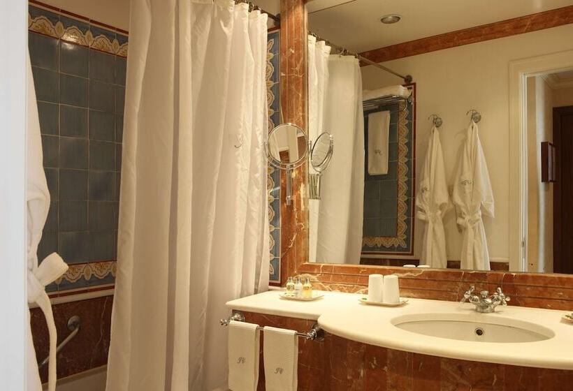 اتاق کلاسیک, As Janelas Verdes Inn  Lisbon Heritage Collection  Riverside