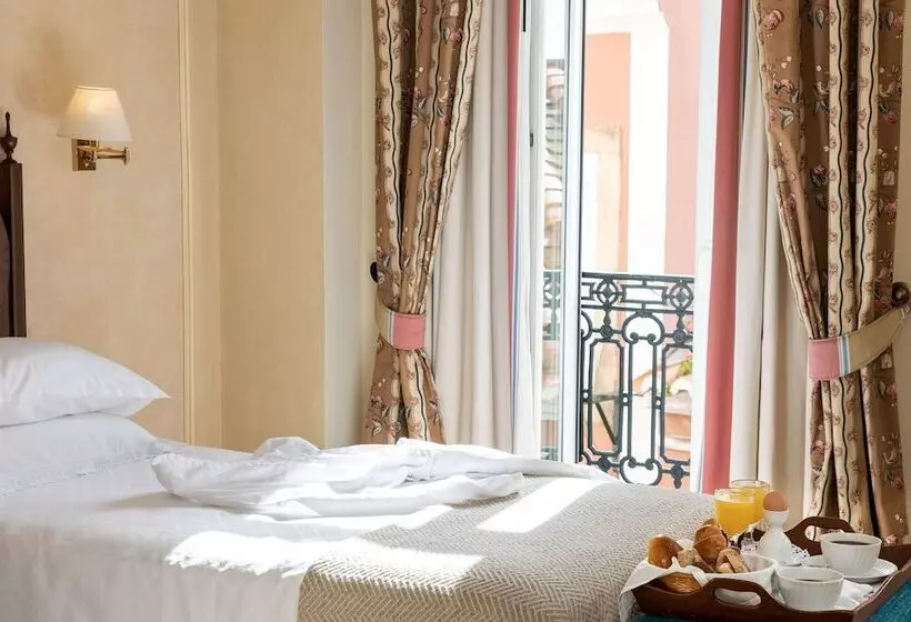 Quarto superior, As Janelas Verdes Inn  Lisbon Heritage Collection  Riverside