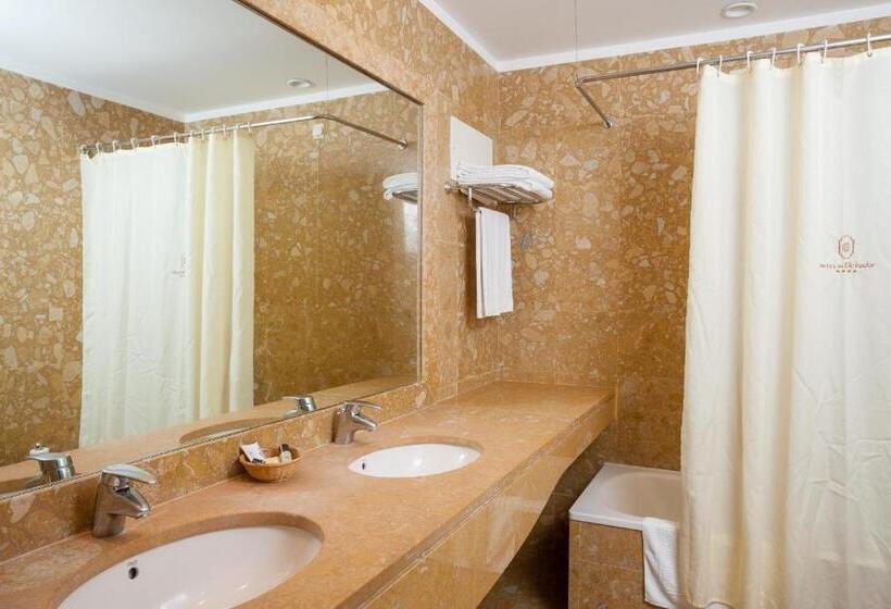 اتاق استاندارد, Do Elevador