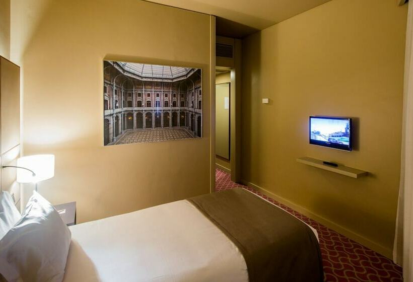 اتاق راحتی یک تخته, Dom Henrique Downtown