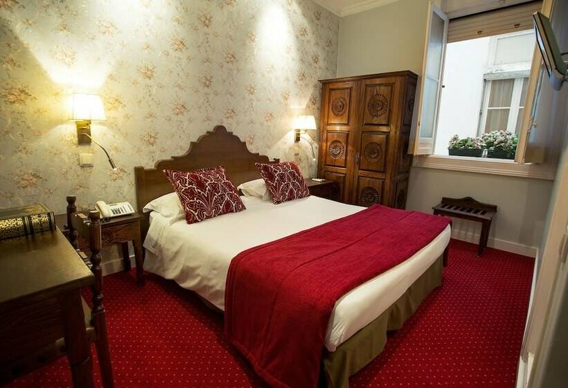 Camera Standard, Dom Sancho I