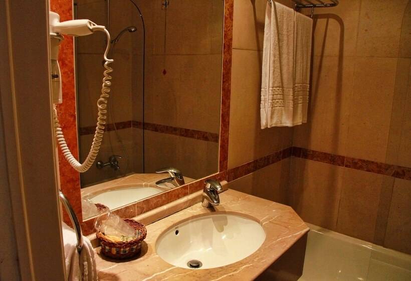 Camera Standard Individuale, Dom Sancho I