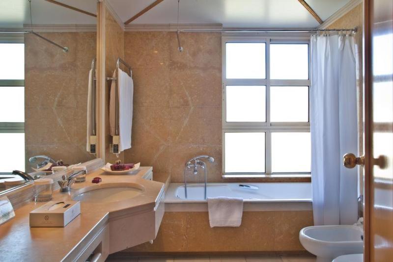 Номер Стандарт, Dos Templarios