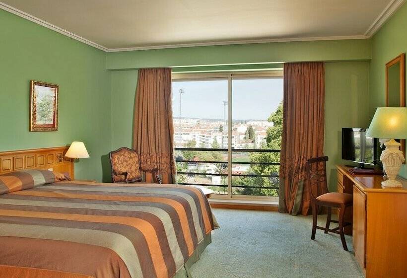 Люкс Дюплекс, Dos Templarios