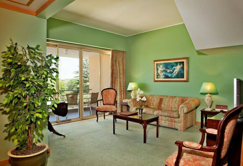 Люкс Дюплекс, Dos Templarios