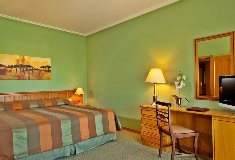 Номер Стандарт Индивидуальный, Dos Templarios