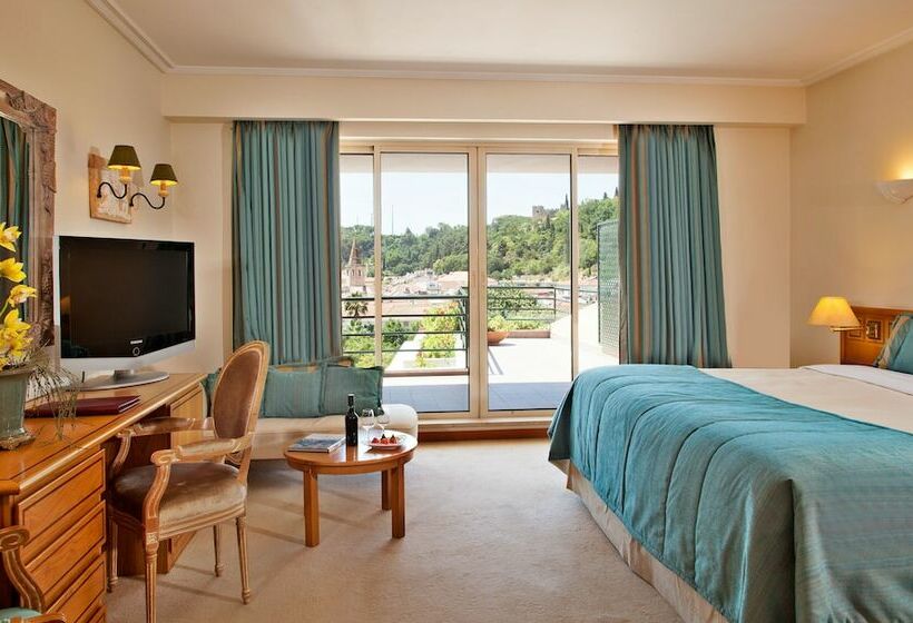 Номер Стандарт Индивидуальный, Dos Templarios