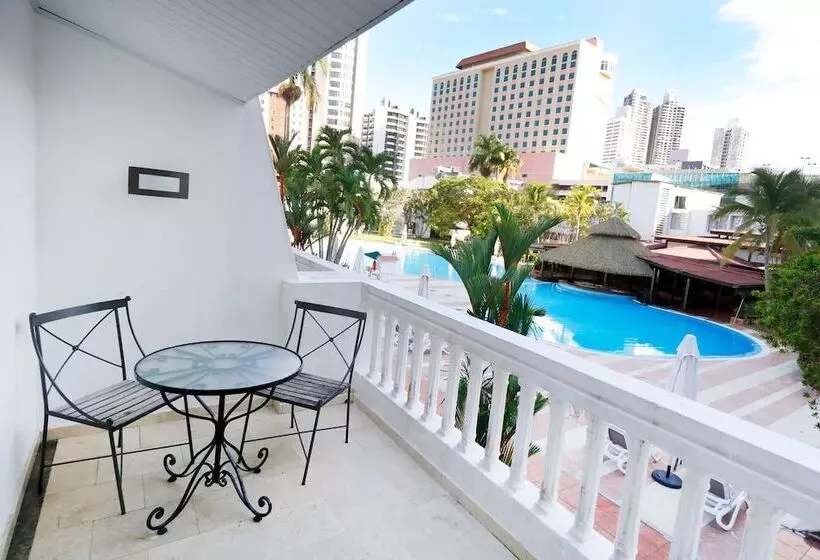 کابین, El Panamá by Faranda Grand
