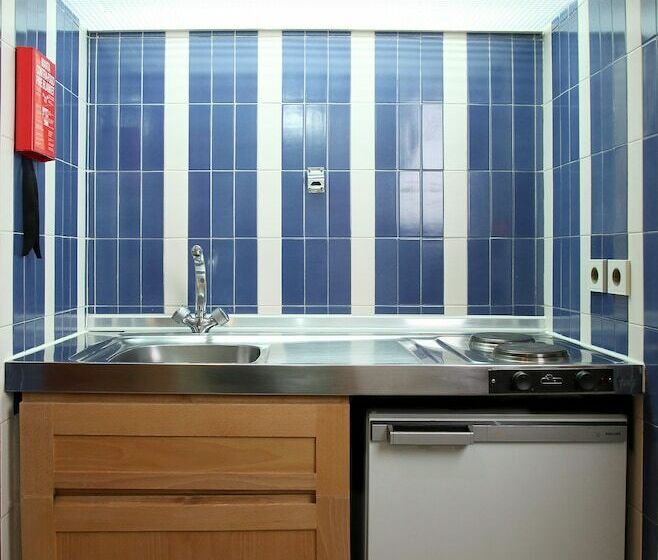 اتاق استاندارد با چشمانداز دریا, Estoril Eden