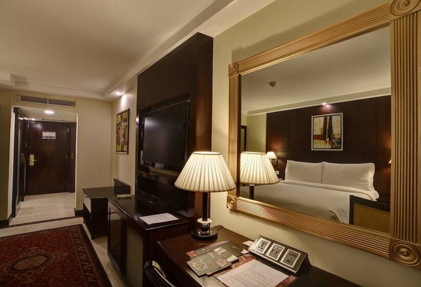 디럭스 룸, Islamabad Marriott