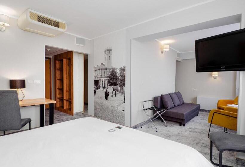 Семейный Номер Классика, Mercure Czestochowa Centrum