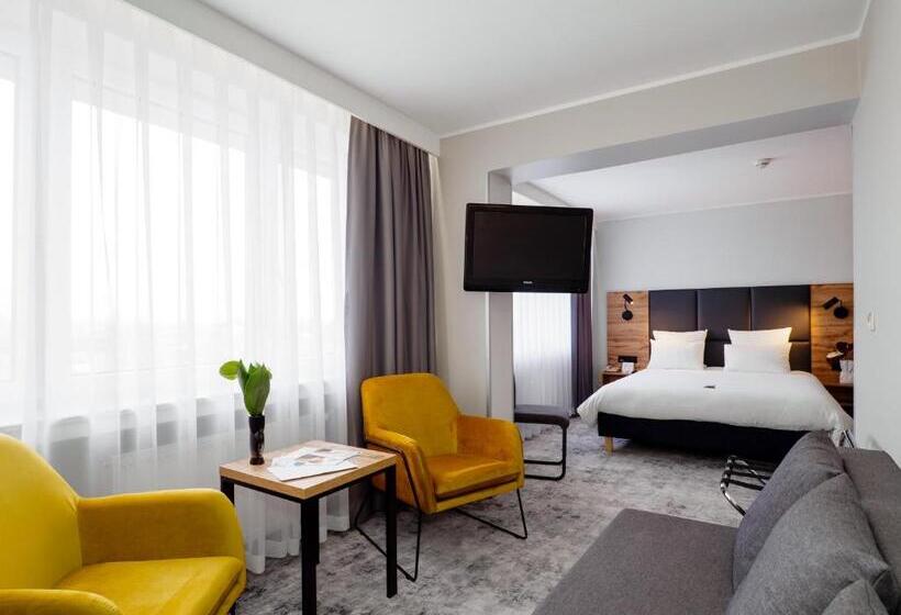 اتاق کلاسیک خانوادگی, Mercure Czestochowa Centrum