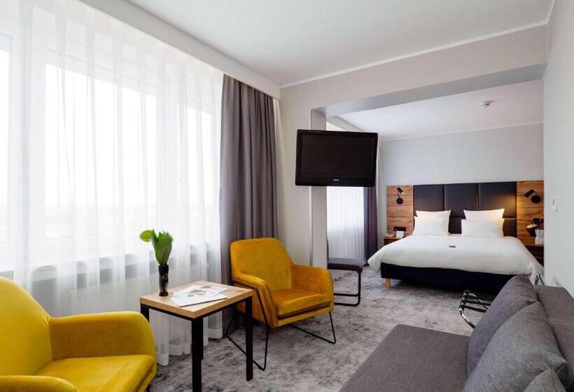 اتاق کلاسیک خانوادگی, Mercure Czestochowa Centrum