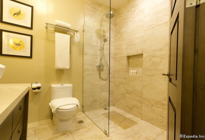 اتاق پرمیوم, Montebello Villa