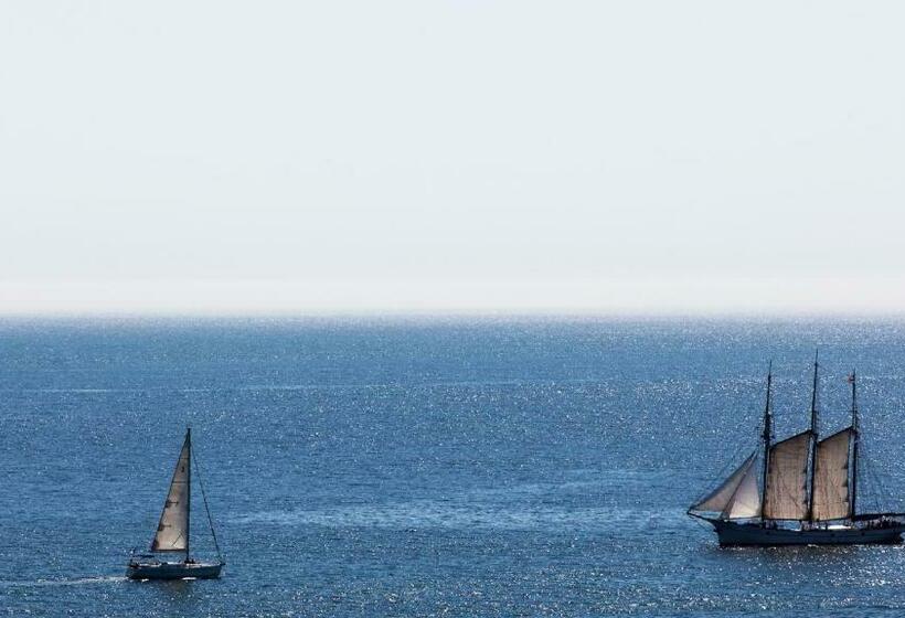 标准间, Carcavelos Beach