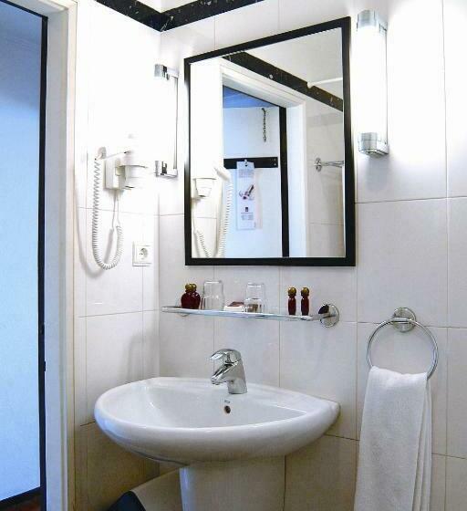 带海景的标准房, Carcavelos Beach