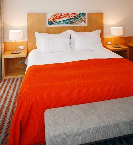 Номер Стандарт, Praia