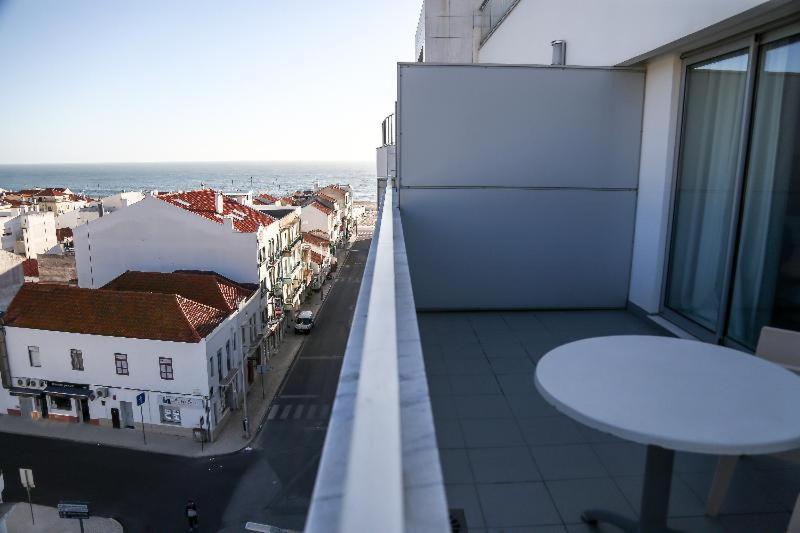 Номер Стандарт, Praia