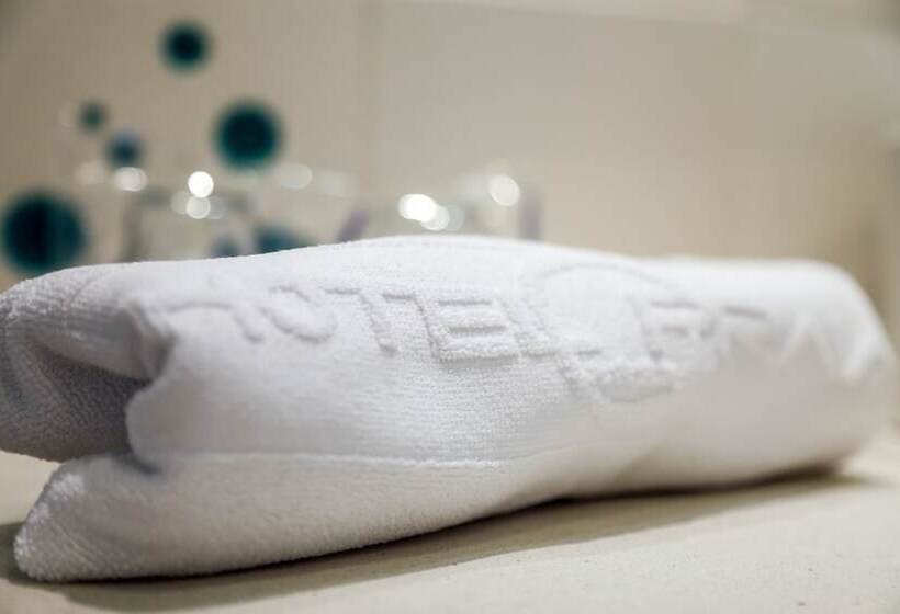 Номер Стандарт Трехместный, Praia