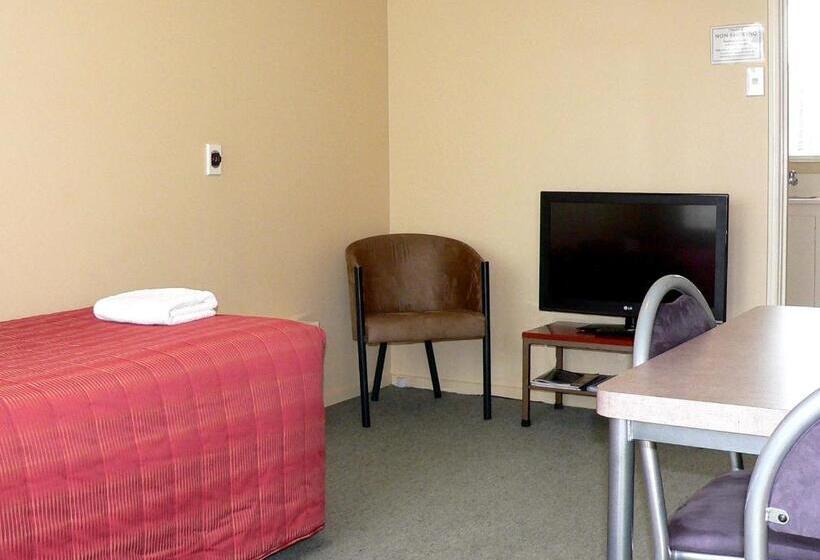 آپارتمان 1 خوابه, Coachmans Inn