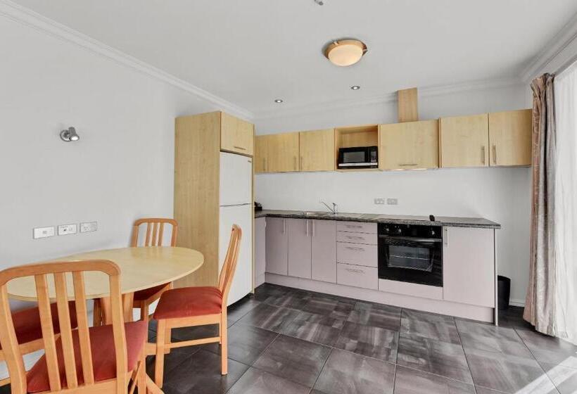 Апартаменты 2 Спальни, The Hotel Nelson