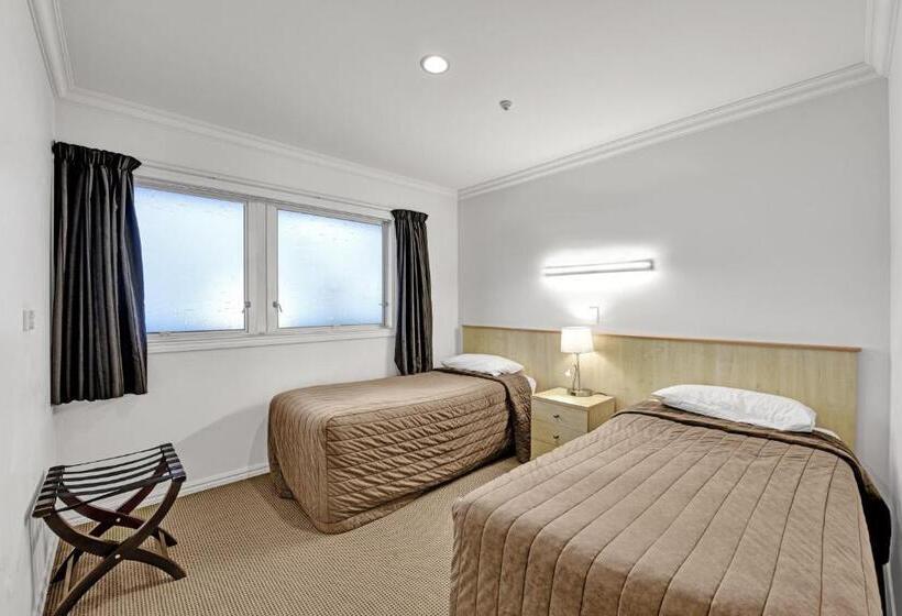 Апартаменты 3 Спальни, The Hotel Nelson