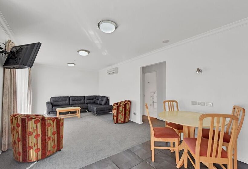 Апартаменты 2 Спальни, The Hotel Nelson