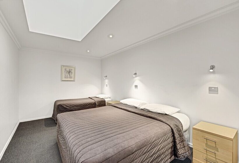 Апартаменты 4 Спальни, The Hotel Nelson