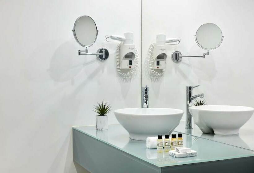 اتاق سوپریور با چشمانداز, Nh Sintra Centro