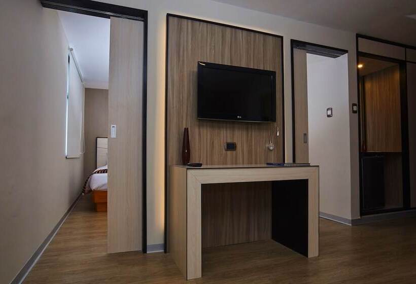 اتاق خانوادگی, Victoria Regia