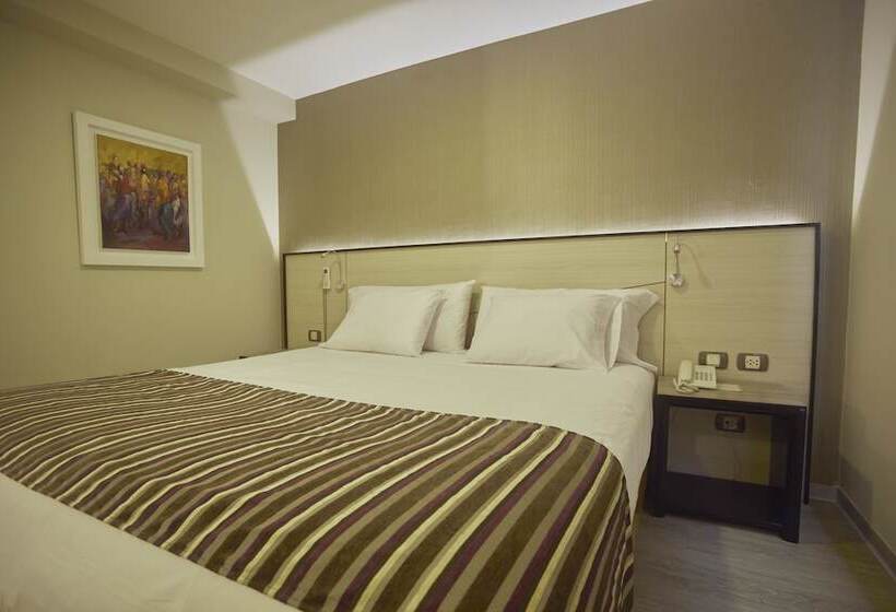 اتاق خانوادگی, Victoria Regia