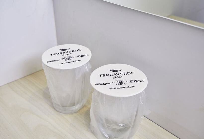 اتاق استاندارد سه نفره, Victoria Regia