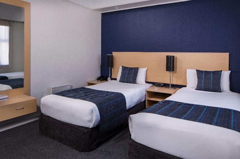 スタンダードトリプルルーム, Willis Wellington