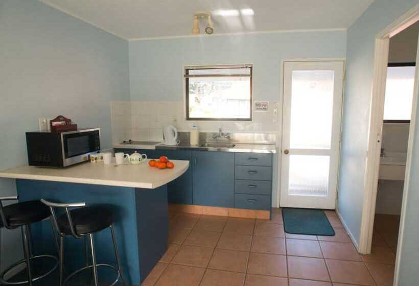 １ベッドルームアパートメント, Marlin Court Motel