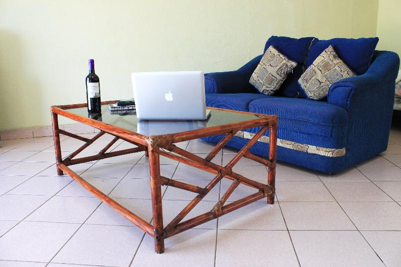 １ベッドルームアパートメント, Marlin Court Motel